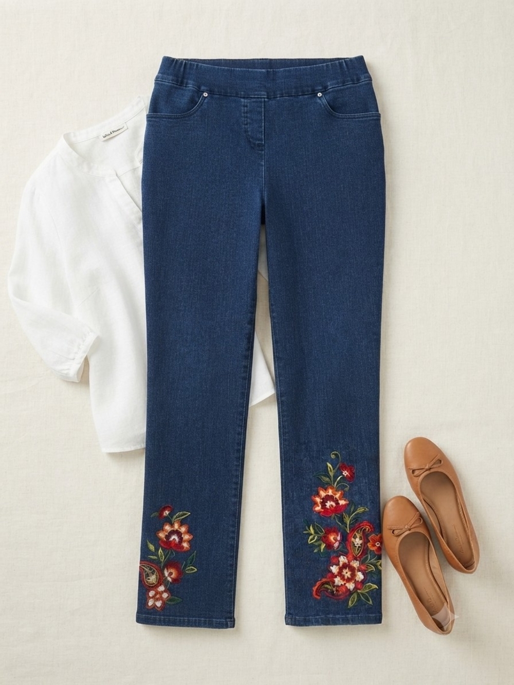 Alfred Dunner Petite 6P Dark Wash Embroidered Floral Ankle Pull-On Jeans